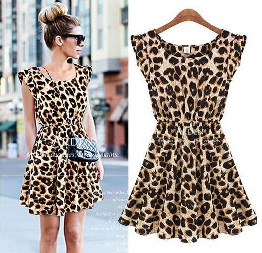 VC7003 Vestido Curto Animal Print